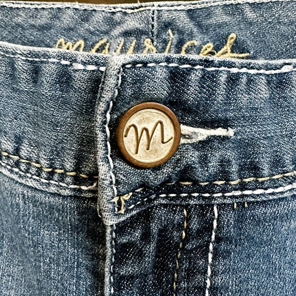 Maurices Juniors Size 11/12 Short Bootcut Jeans - Picture 8 of 10
